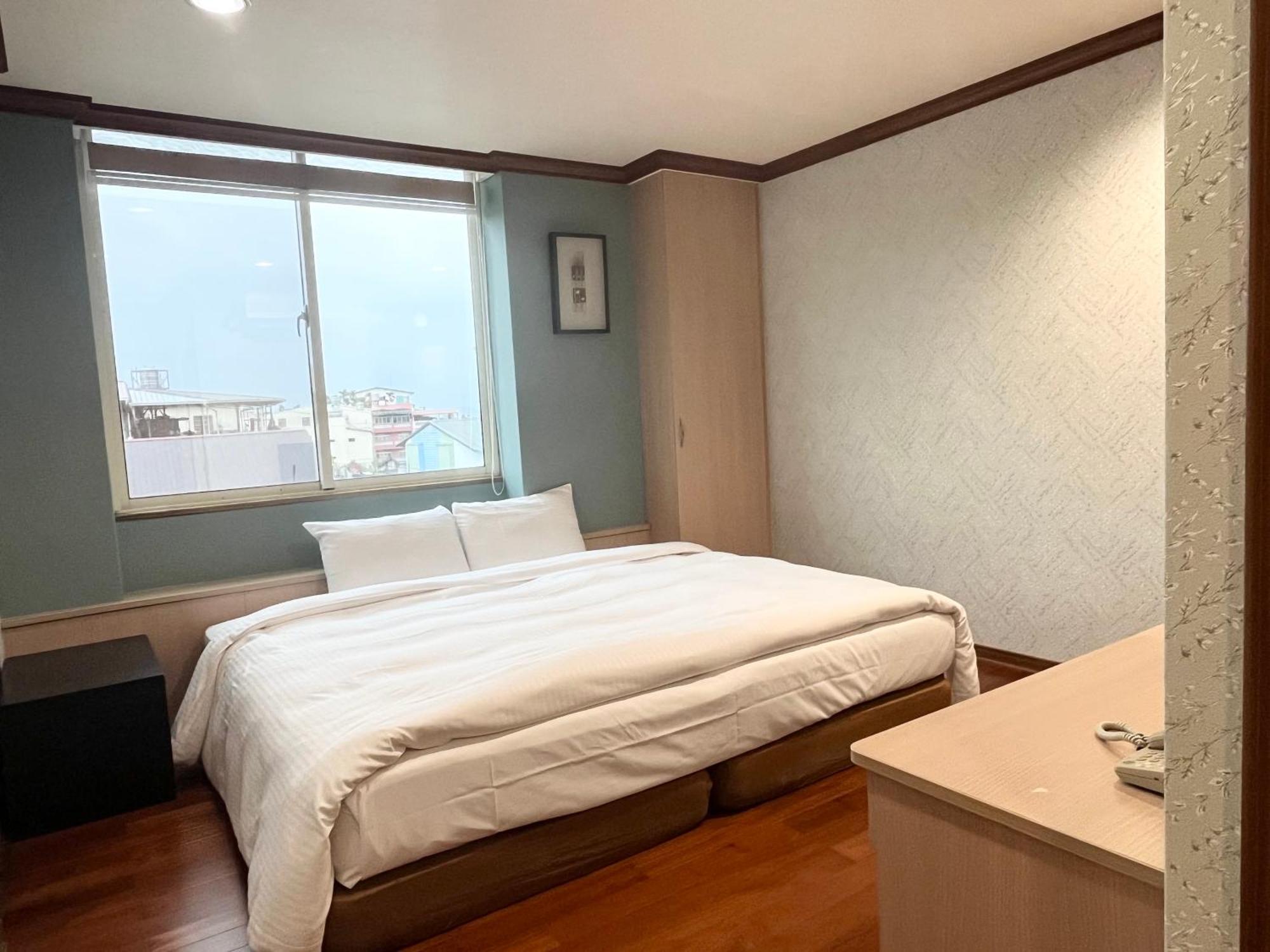 Xiu Shui Hotel Ючи Екстериор снимка